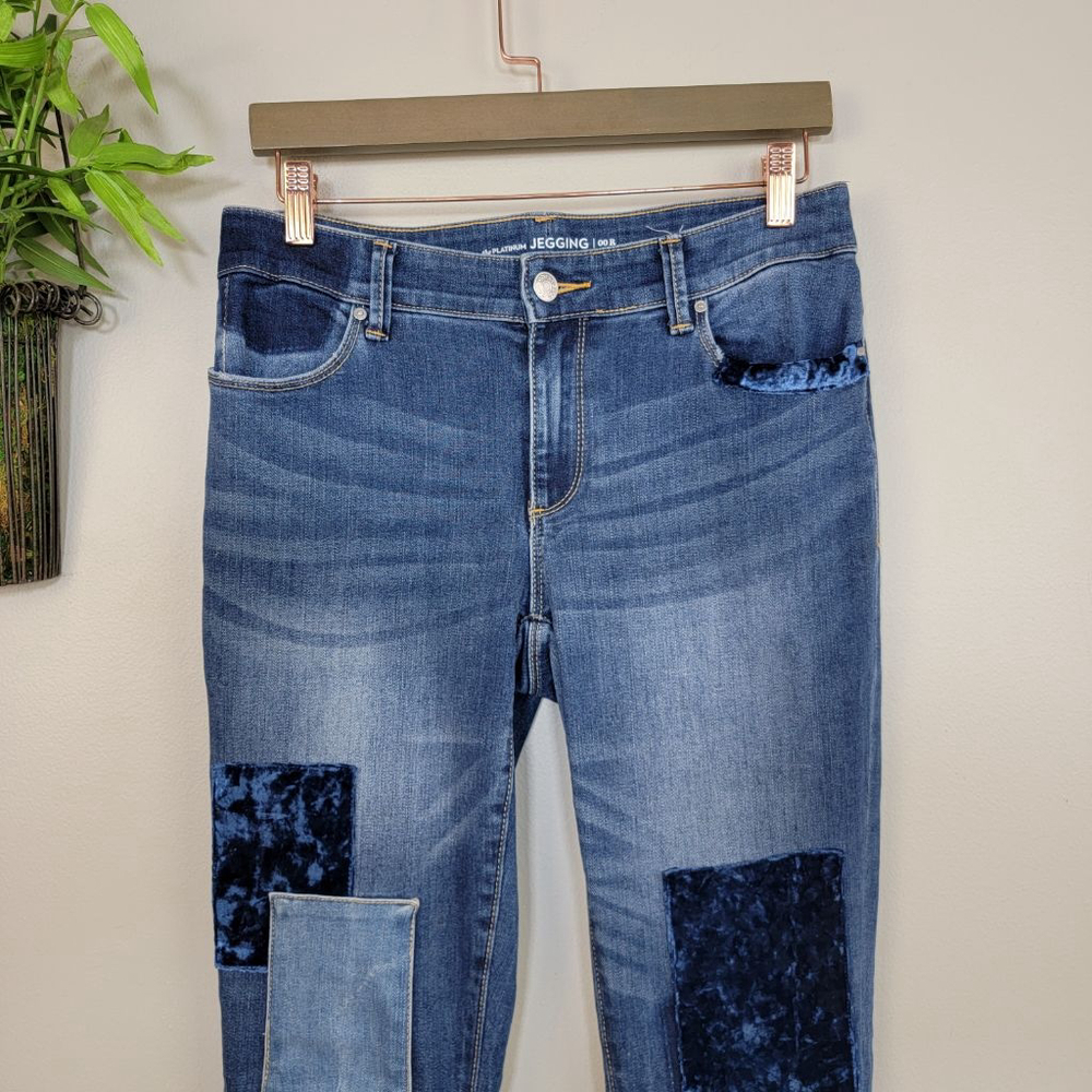 Chico's 00 2 Platinum Skinny Jeans Jeggings Velvet Patch Medium Blue Mid Rise - Picture 5 of 12